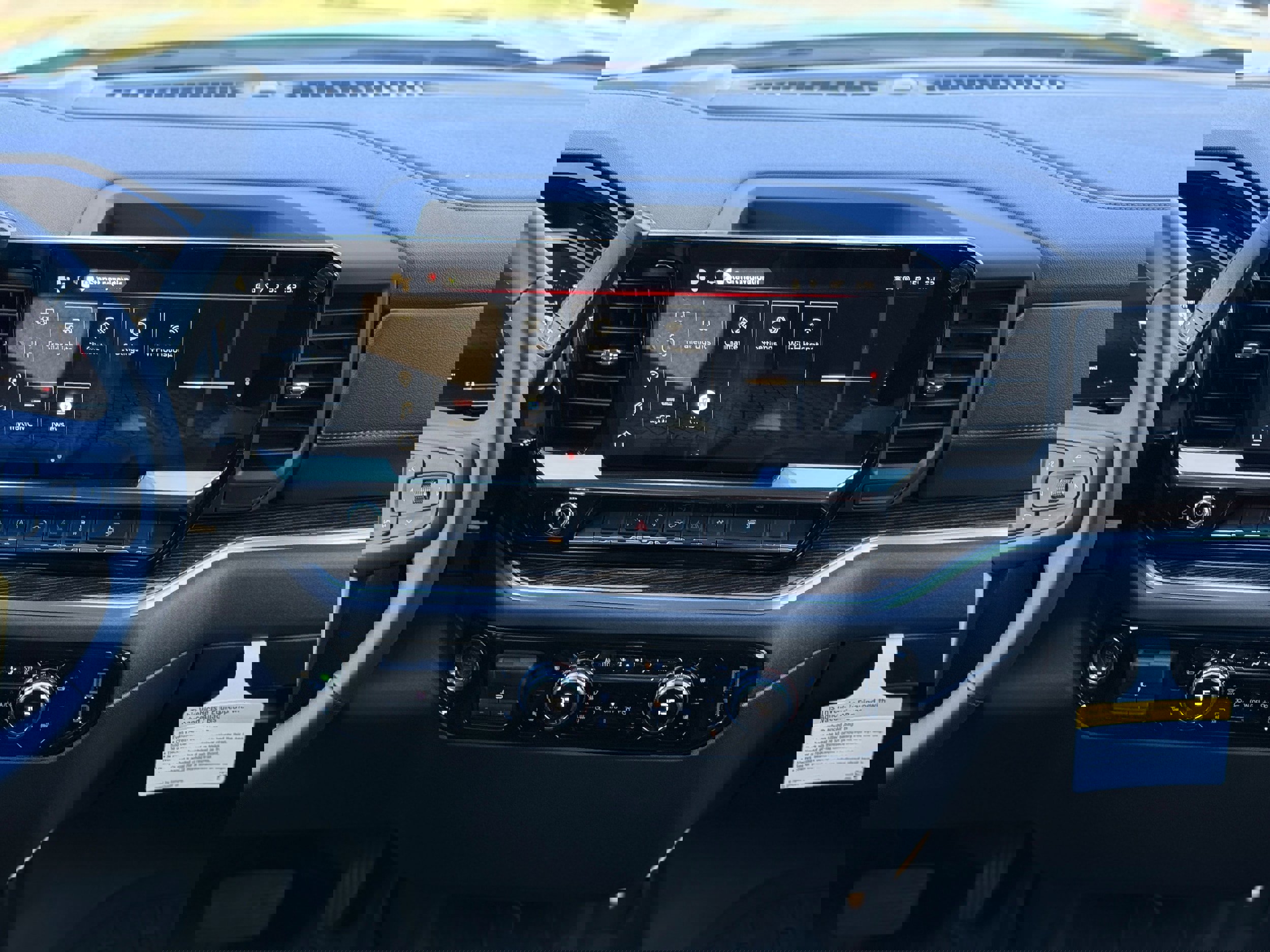 New 2026 GMC Sierra 1500 SLE w/ Max Trailering Package image 15