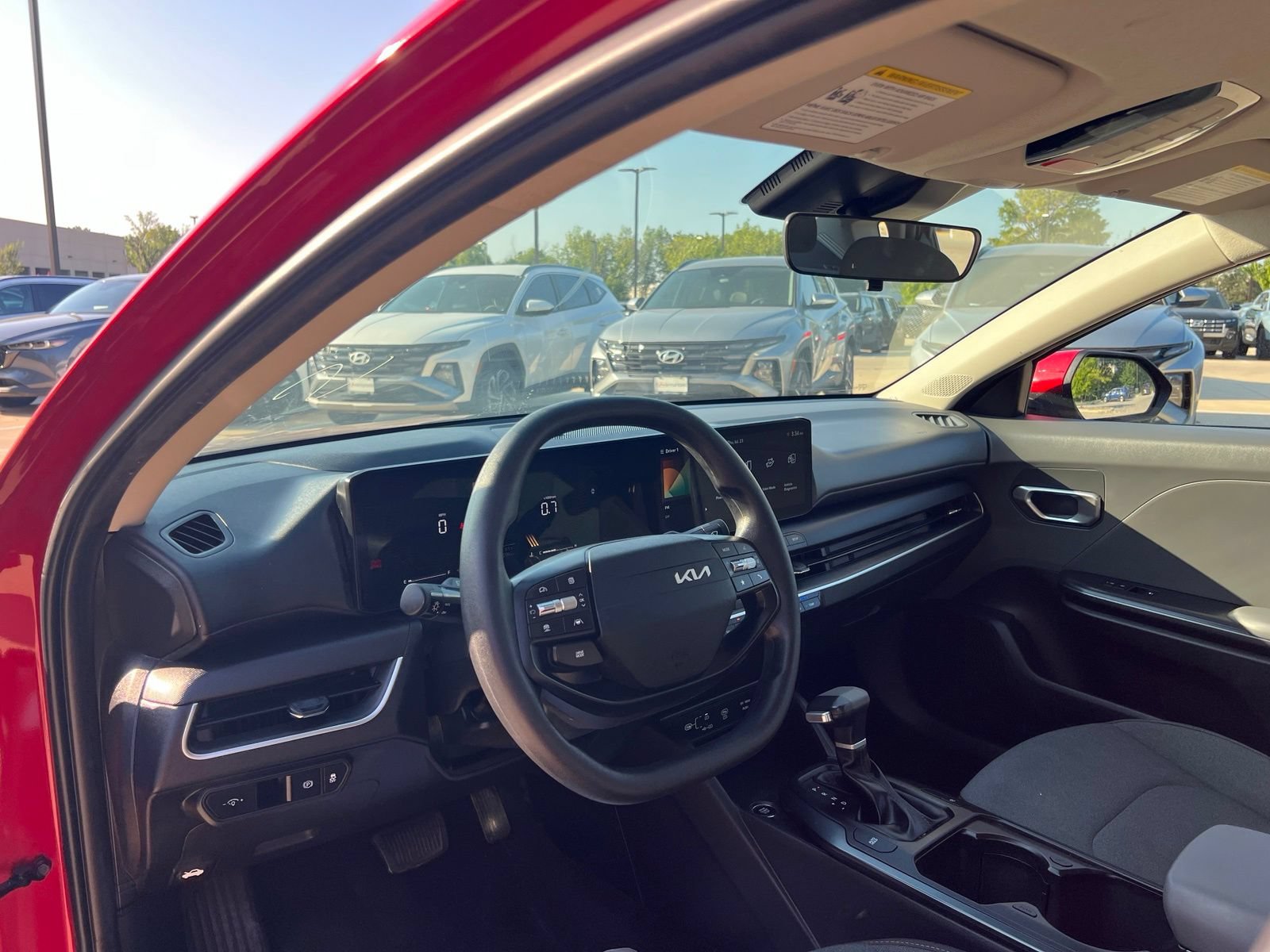 Used 2025 Kia K4 FWD image 21