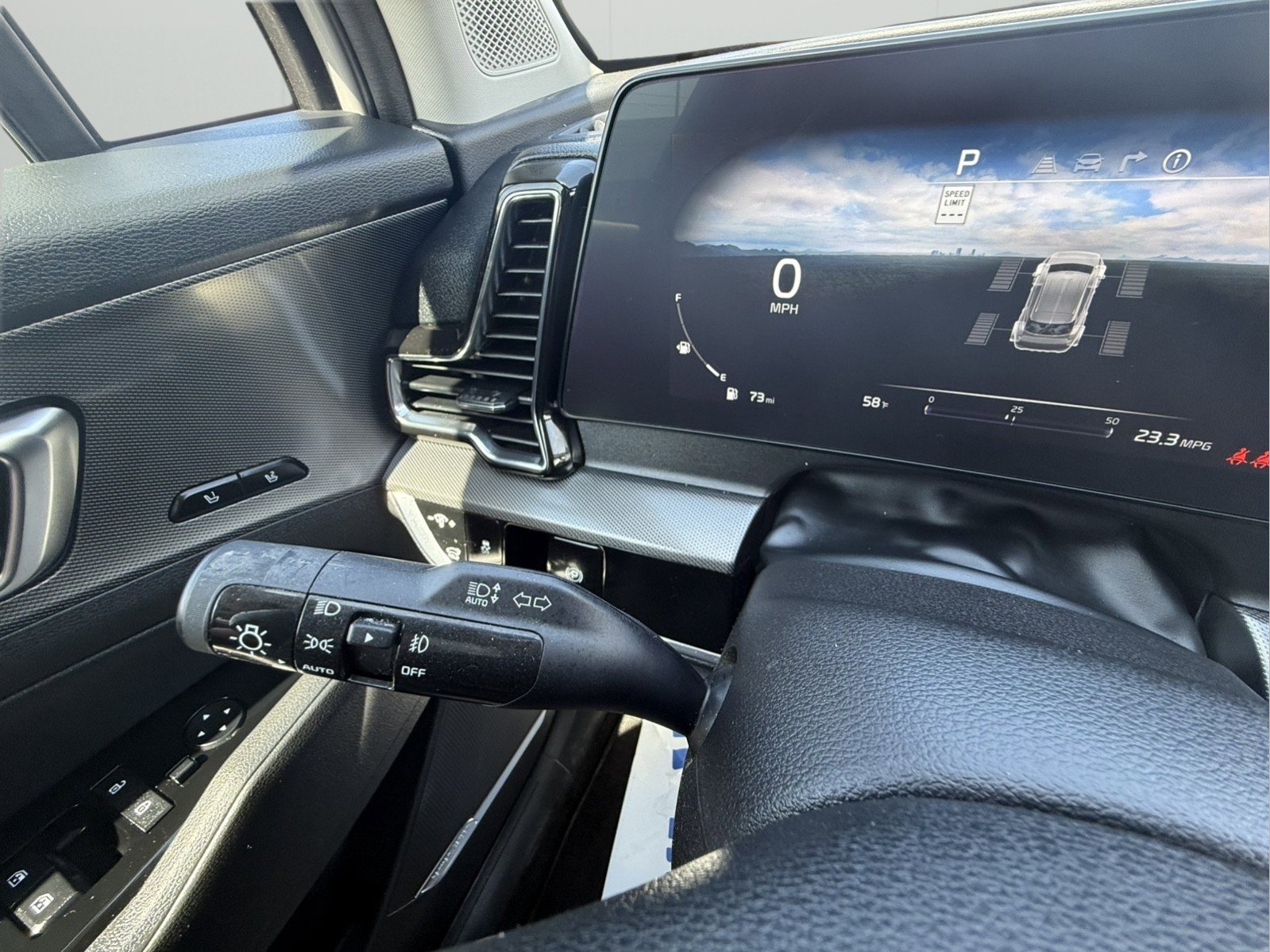 Used 2023 Kia Sportage SX image 19