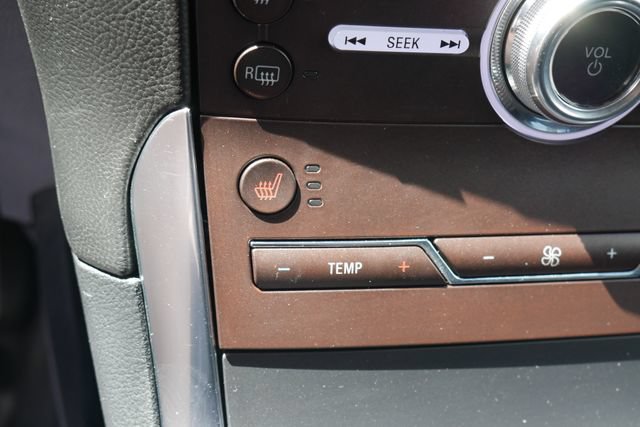Used 2020 Ford Edge Titanium AWD/4WD image 4
