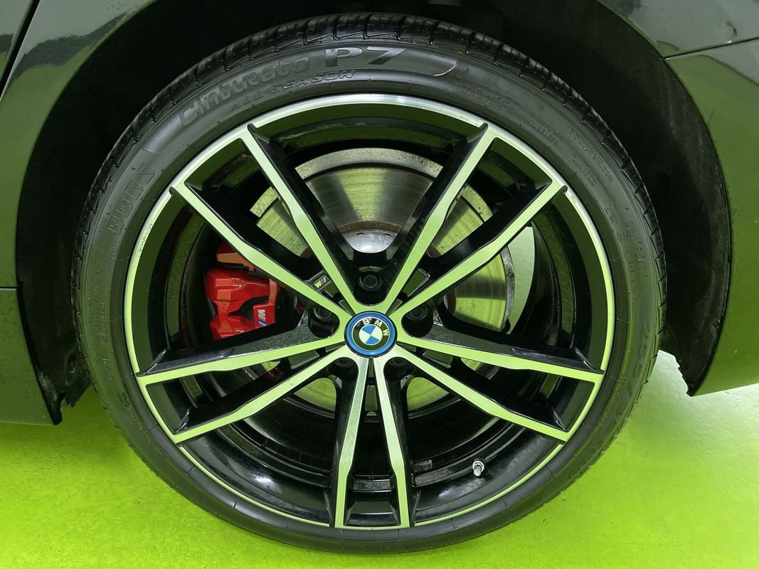 Used 2022 BMW 330e xDrive w/ M Sport Package image 15