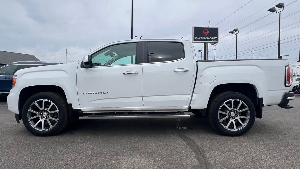 Used 2021 GMC Canyon Denali image 3