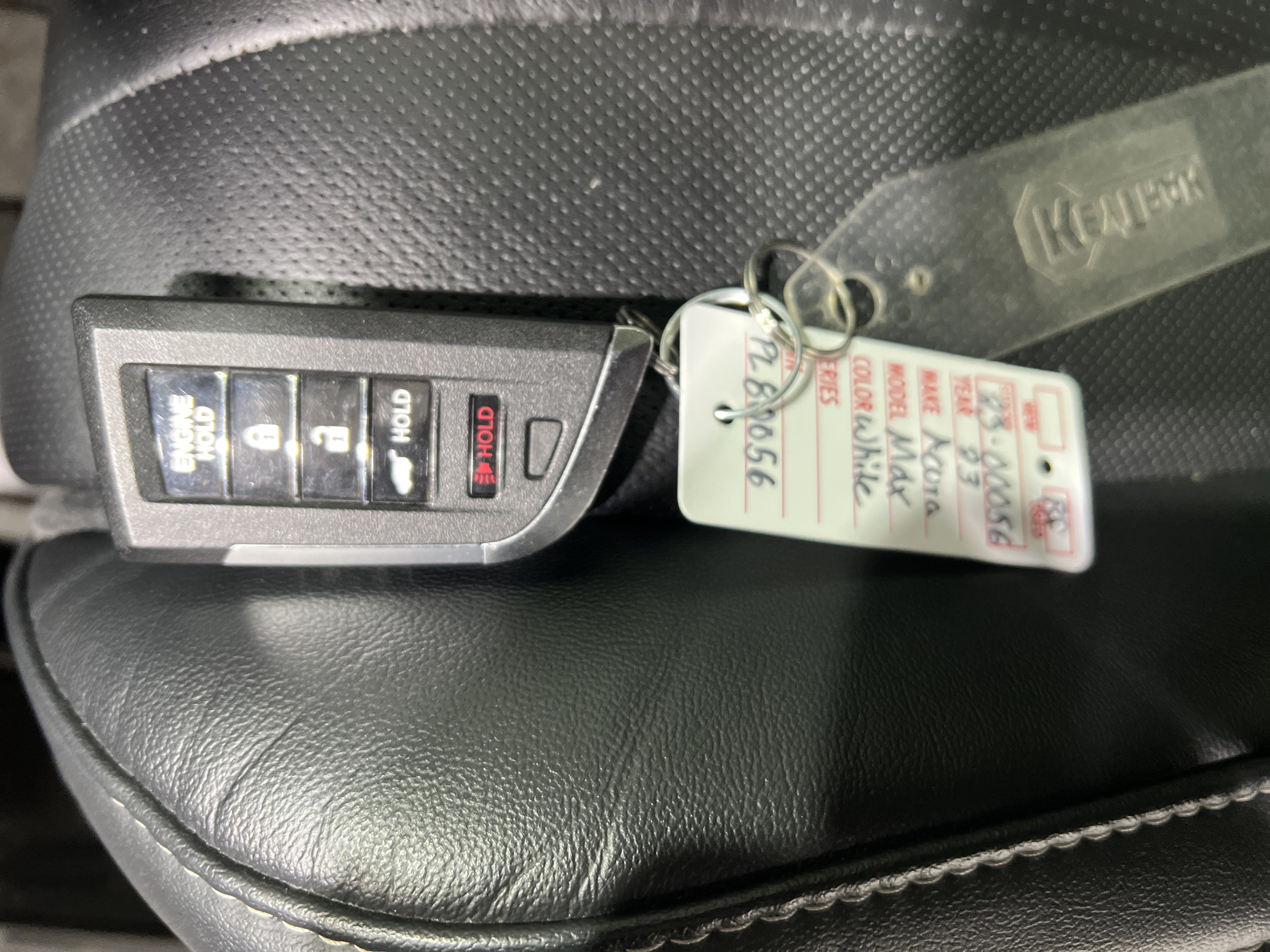 Used 2023 Acura MDX w/ Advance Package AWD/4WD image 16