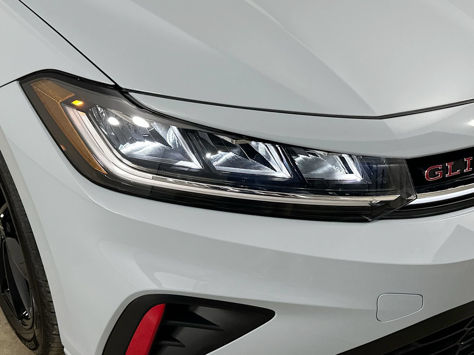 New 2026 Volkswagen Jetta GLI Autobahn FWD image 10