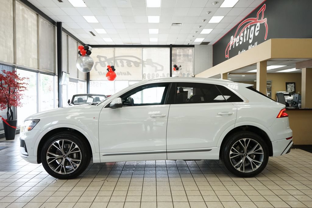 Used 2023 Audi Q8 Premium Plus AWD/4WD image 3