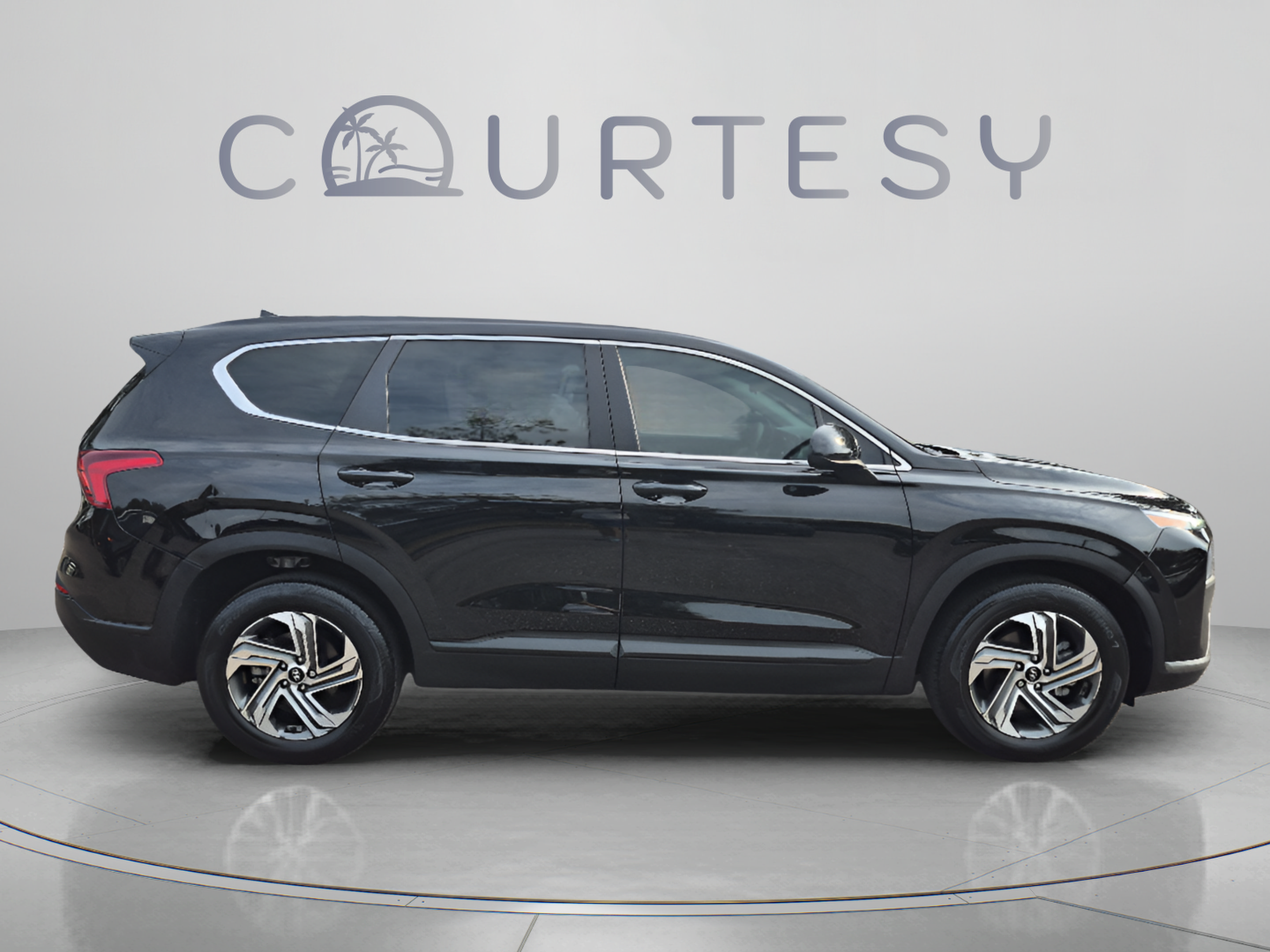 Certified 2023 Hyundai Santa Fe SE FWD image 6