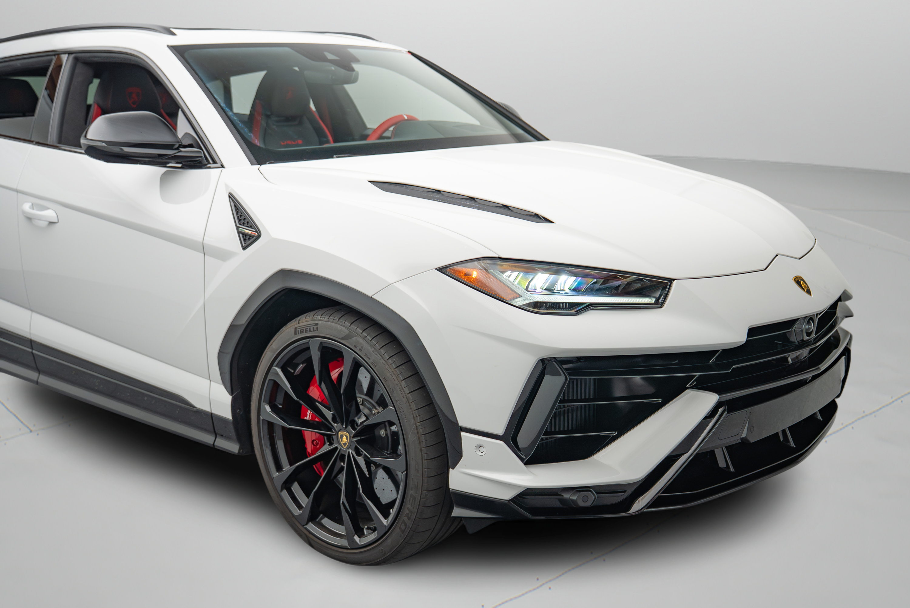 Used 2024 Lamborghini Urus S AWD/4WD image 31