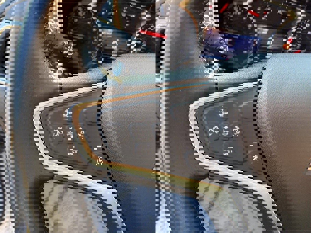 Used 2022 Chevrolet Equinox LT image 17