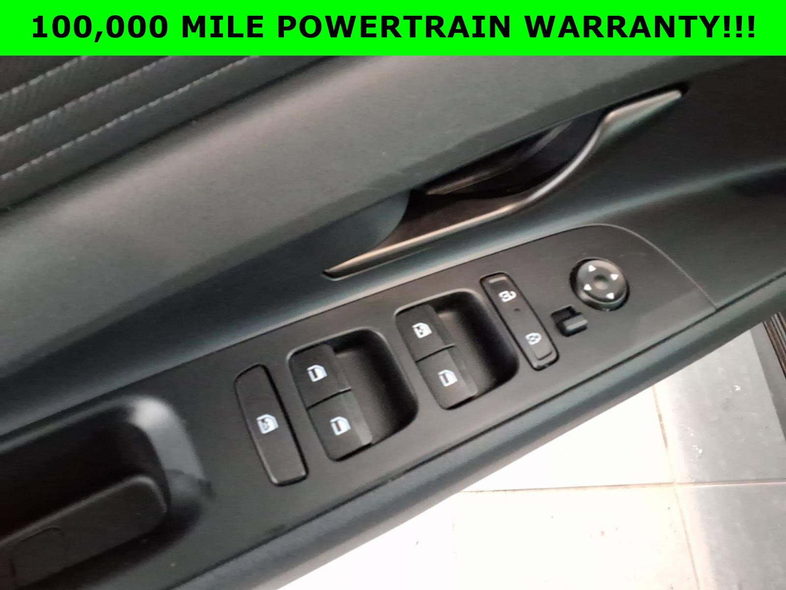 Certified 2025 Hyundai Elantra Sport image 18