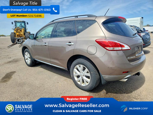 Used 2014 Nissan Murano SL w/ Navigation Package AWD/4WD image 3