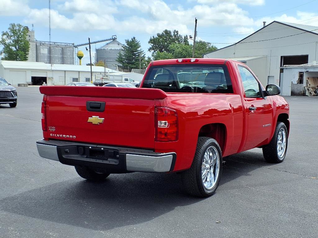 Used 2011 Chevrolet Silverado 1500 W/T w/ LS Package image 4