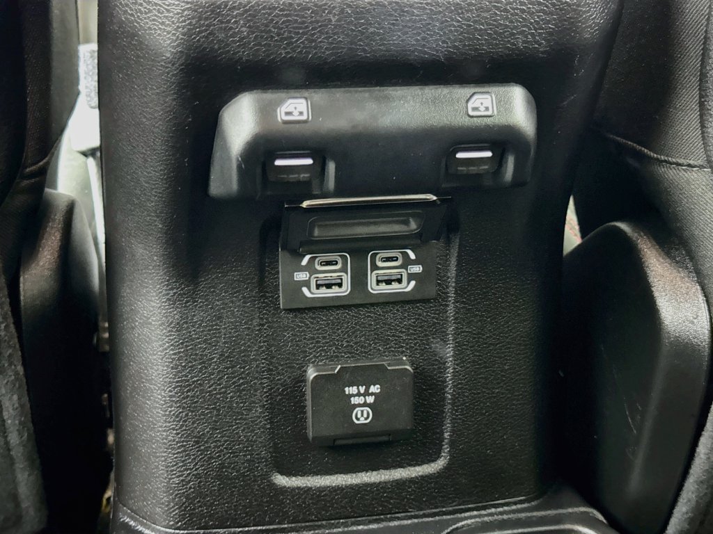 Used 2021 Jeep Wrangler Unlimited Rubicon AWD/4WD image 23