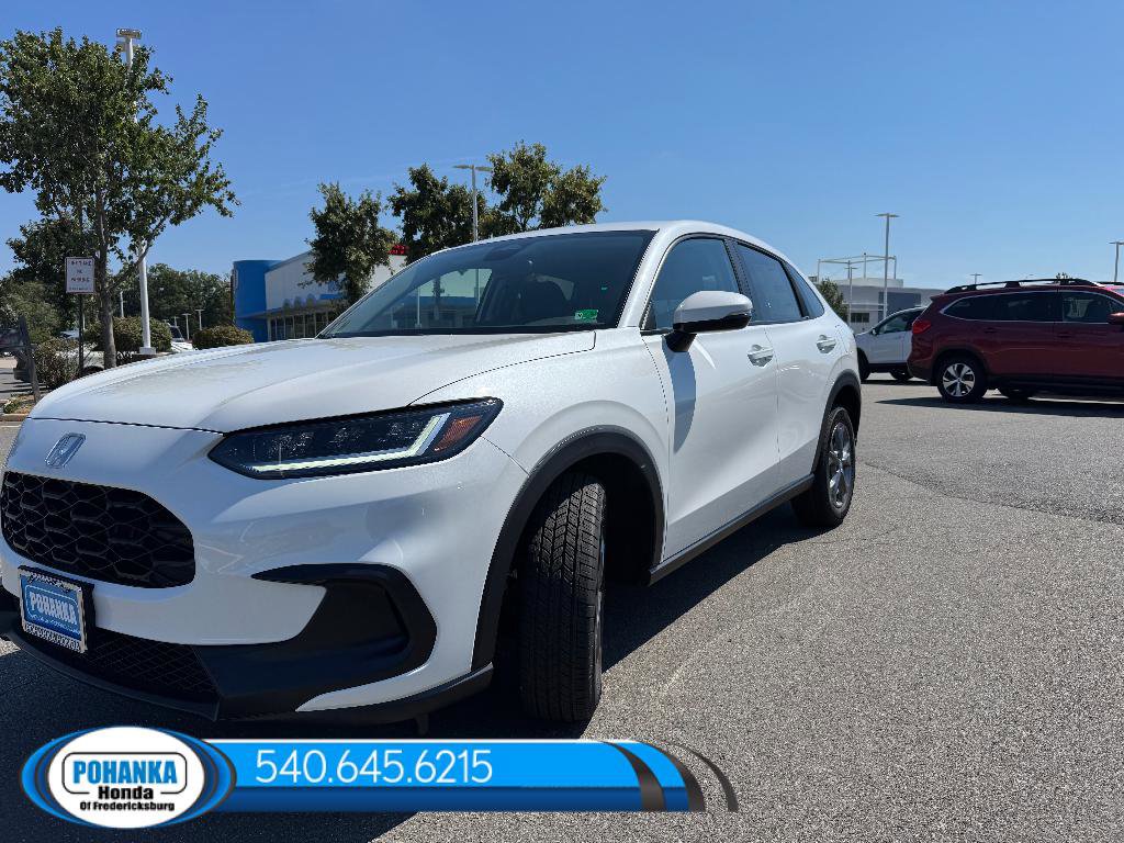 New 2026 Honda HR-V LX image 2