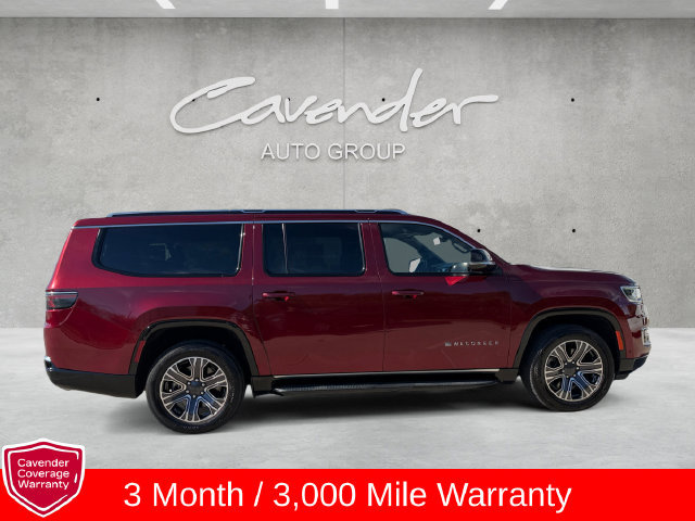 Used 2024 Jeep Wagoneer L Series II w/ Flexible Seating Group RWD image 17