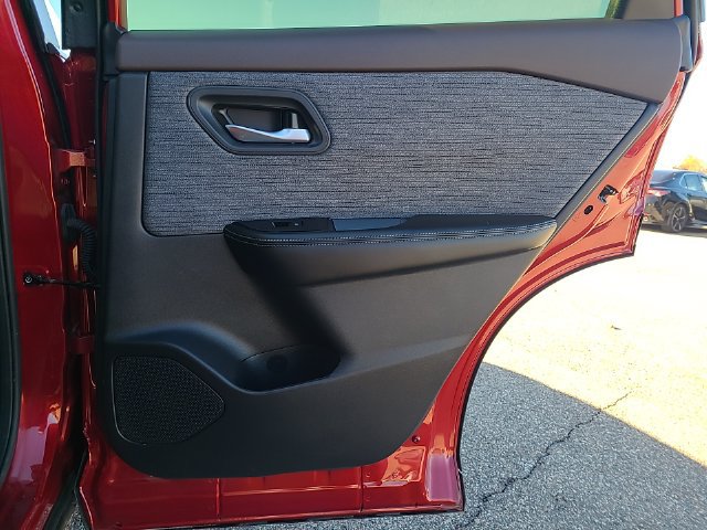 Certified 2023 Nissan Rogue SV AWD/4WD image 29