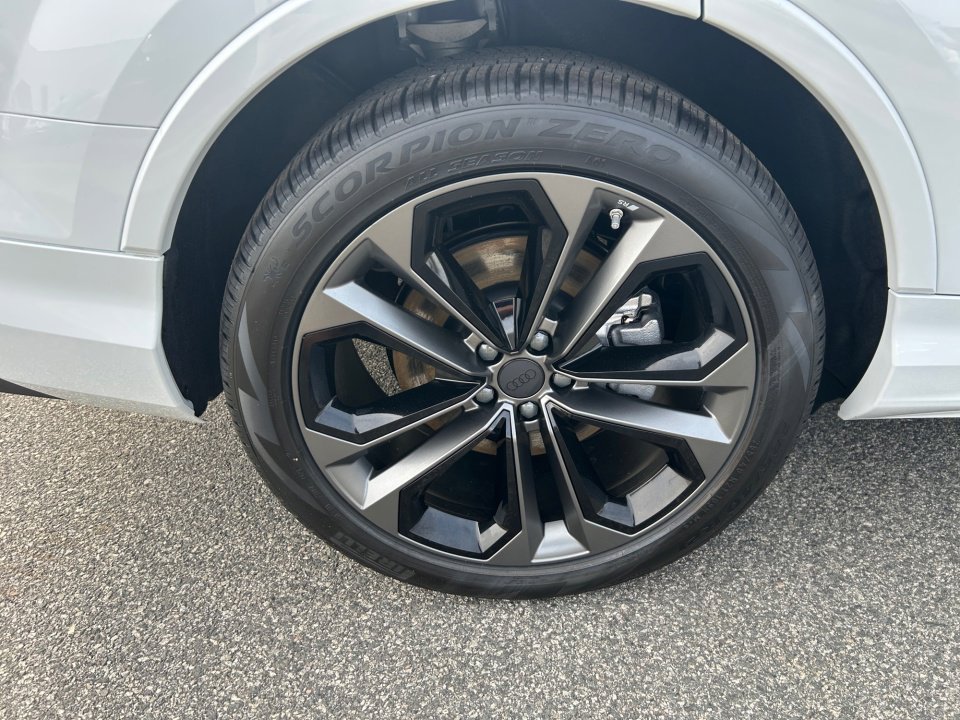 New 2026 Audi Q7 3.0T Premium Plus image 23
