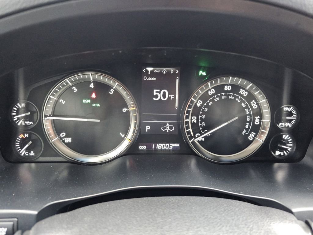 Used 2017 Lexus LX 570 4WD w/ Luxury Package image 35