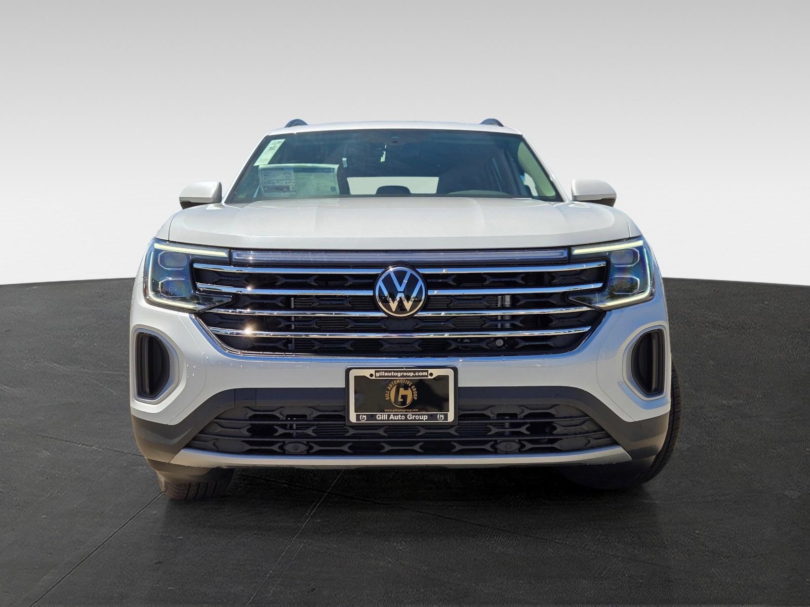 New 2026 Volkswagen Atlas SE AWD/4WD image 2