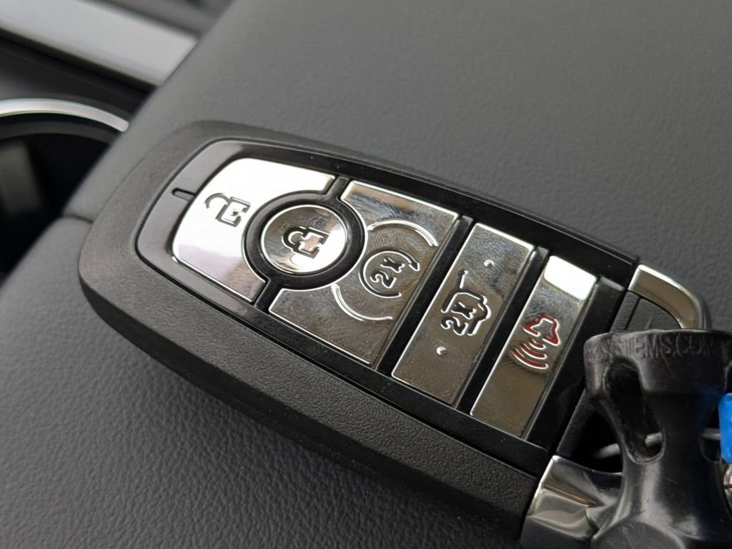 New 2026 Lincoln Nautilus Reserve AWD/4WD image 33