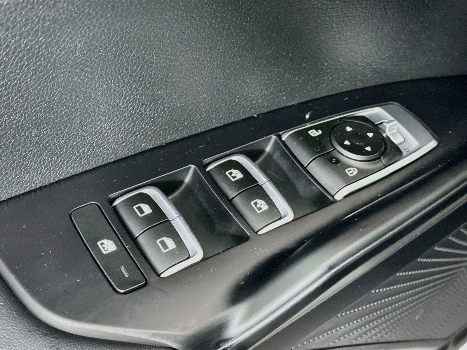 Used 2022 Kia K5 GT-Line FWD image 25
