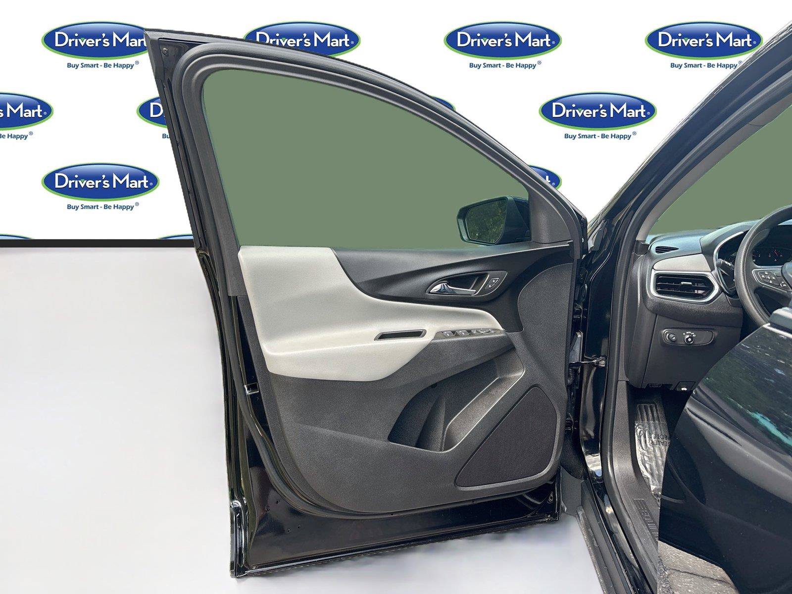 Used 2024 Chevrolet Equinox LS w/ LS Convenience Package FWD image 18