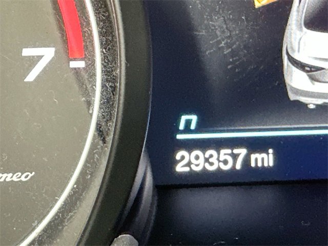 Used 2022 Alfa Romeo Giulia Ti image 17