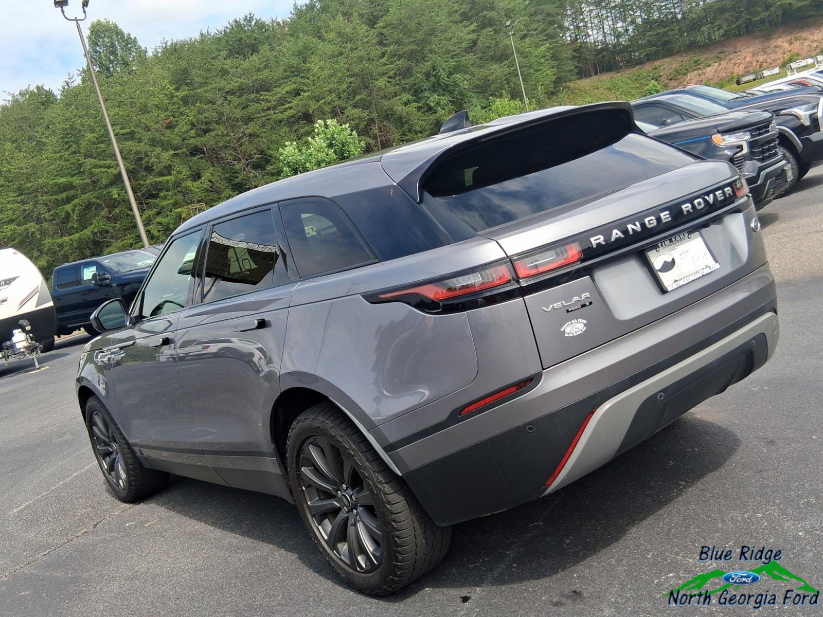 Used 2020 Land Rover Range Rover Velar S image 29