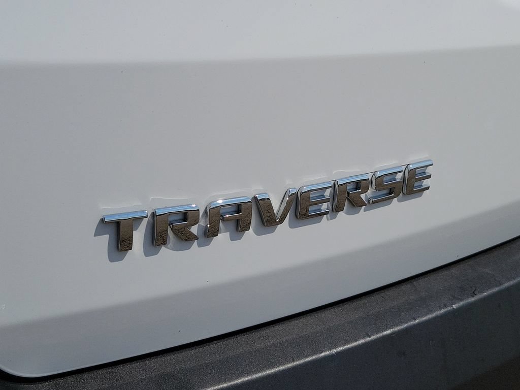 Used 2023 Chevrolet Traverse LT FWD image 37