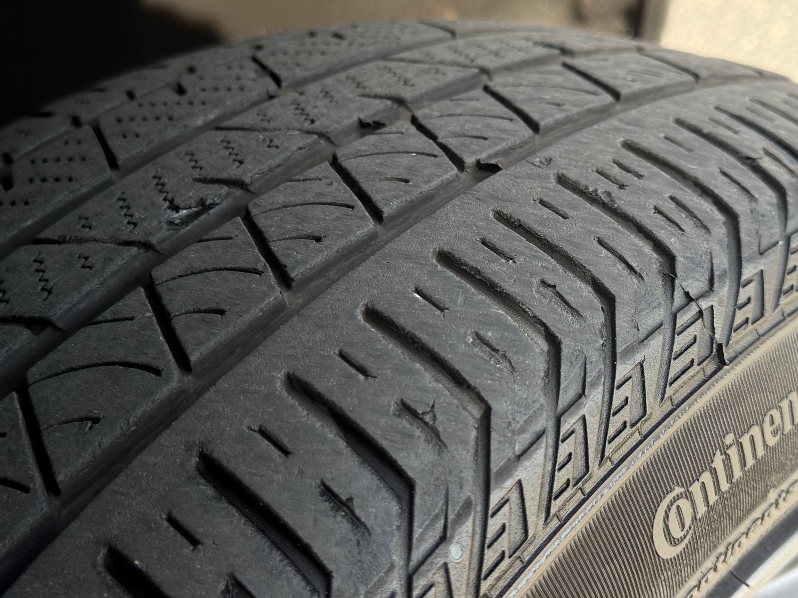 Used 2023 Honda Passport EX-L image 32