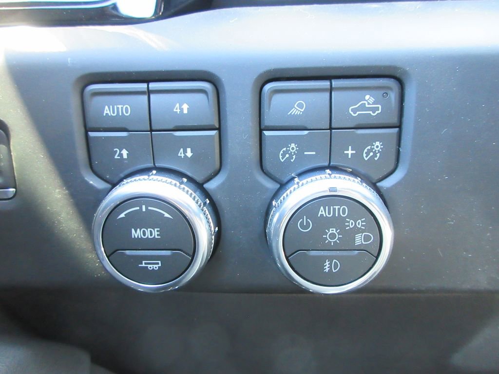 New 2026 GMC Sierra 1500 AT4 w/ AT4 Premium Package image 18