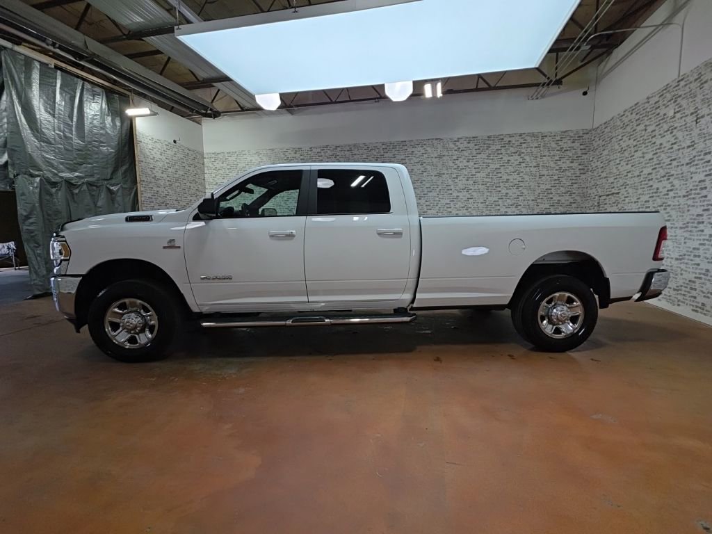 Used 2022 RAM 3500 Big Horn AWD/4WD image 4