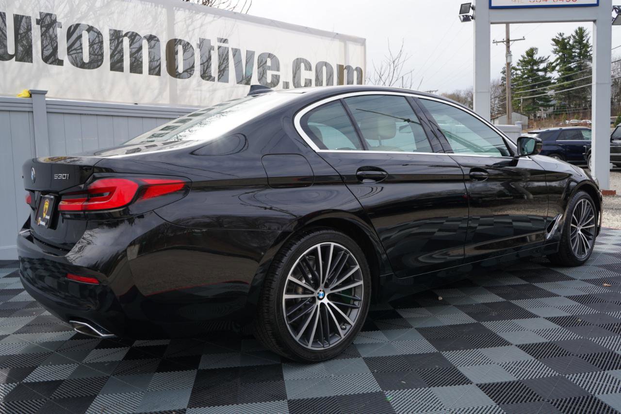 Used 2021 BMW 530i xDrive 530i xDrive Sedan w/ Convenience Package image 6