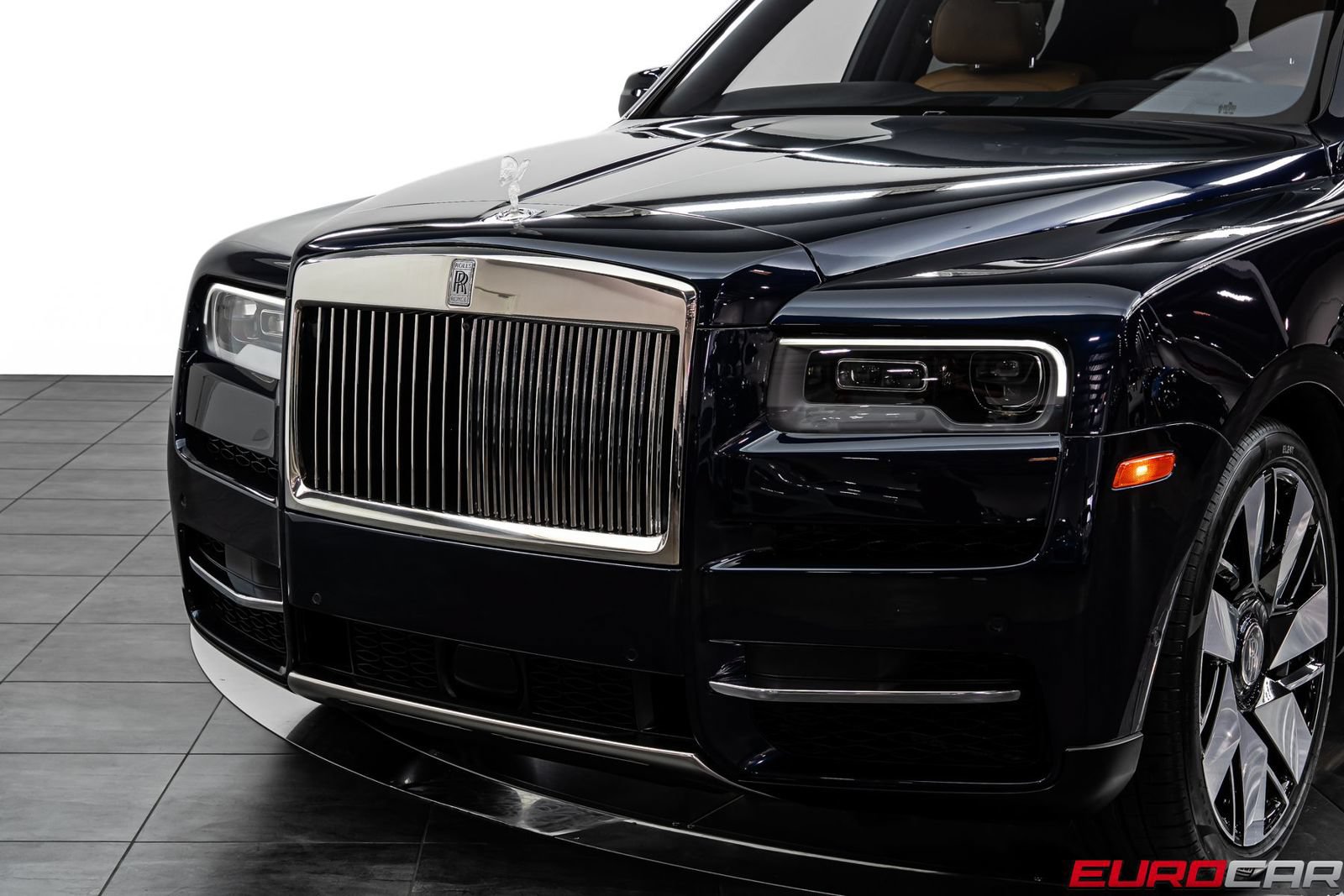 Used 2019 Rolls-Royce Cullinan AWD/4WD image 14