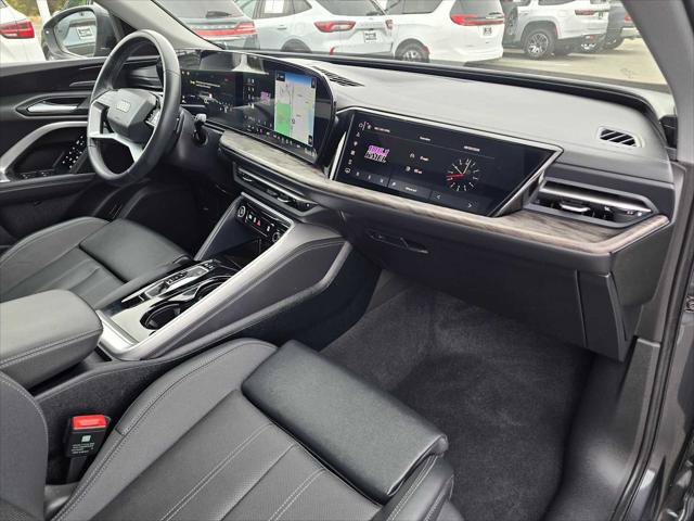 Used 2025 Audi Q5 Prestige AWD/4WD image 10