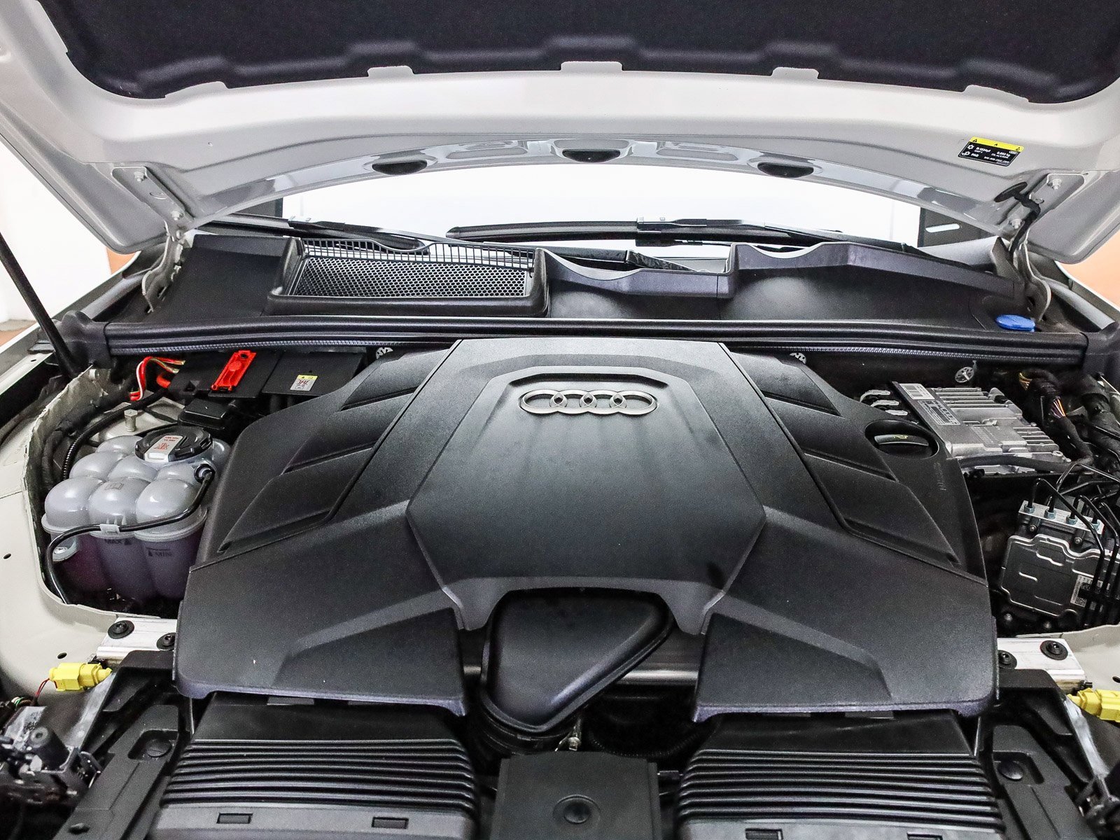 Used 2023 Audi Q7 3.0T Prestige w/ Prestige Package image 29