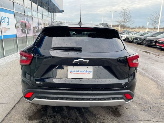 Certified 2025 Chevrolet Trax LT w/ LT Convenience Package image 29
