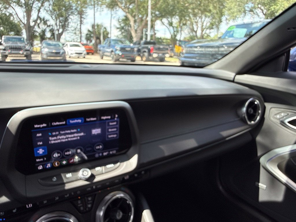 Used 2023 Chevrolet Camaro SS RWD image 37
