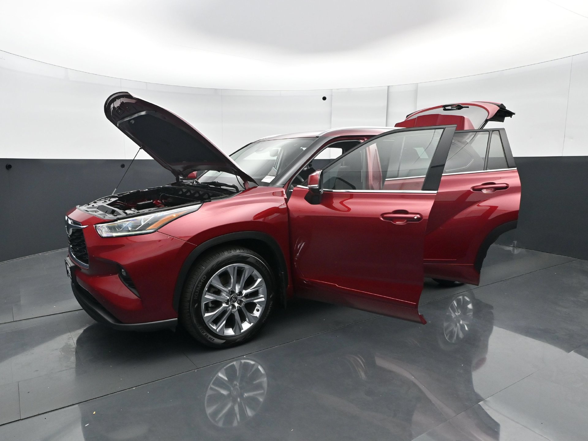Used 2021 Toyota Highlander Limited AWD/4WD image 33