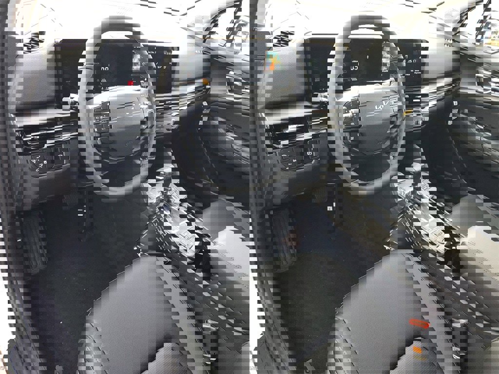 New 2026 Kia Sportage EX image 6