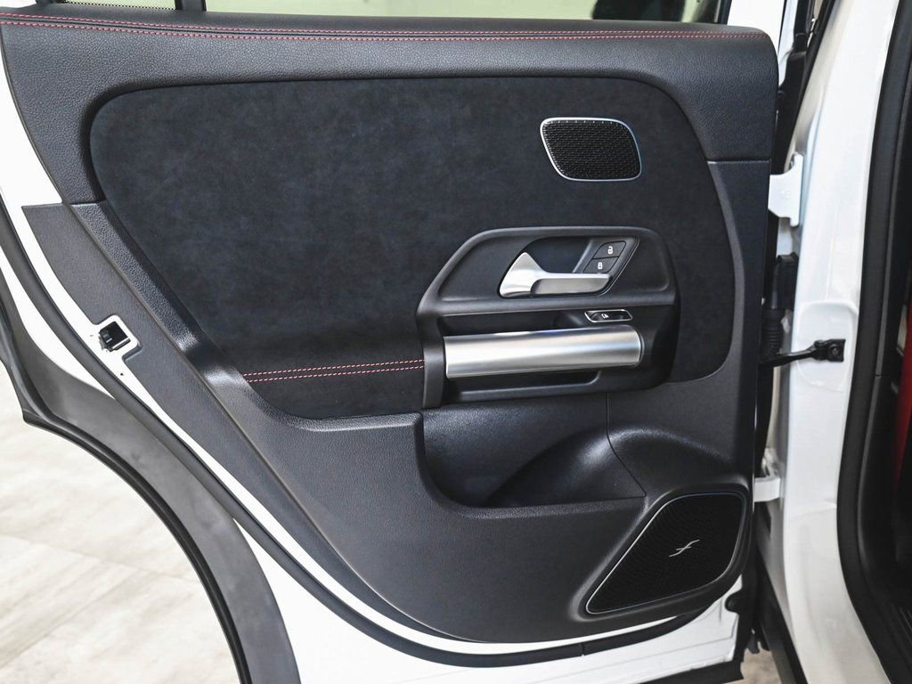 Used 2024 Mercedes-Benz GLA 35 AMG 4MATIC image 12