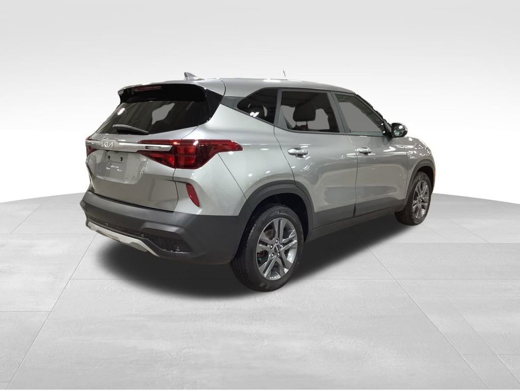 Certified 2023 Kia Seltos LX image 16