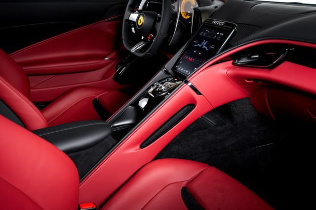 Used 2024 Ferrari Roma RWD image 51