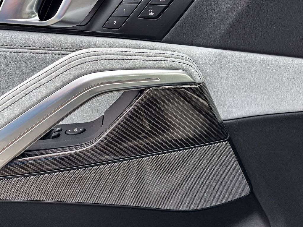 New 2026 BMW X6 M60i image 13