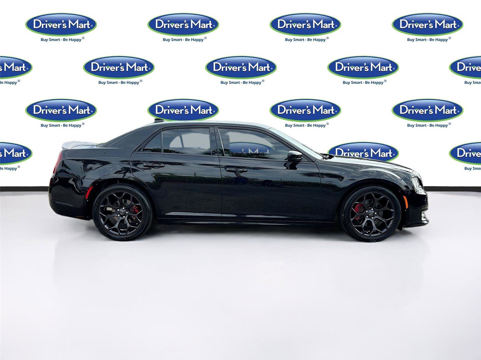 Used 2020 Chrysler 300 S RWD image 8