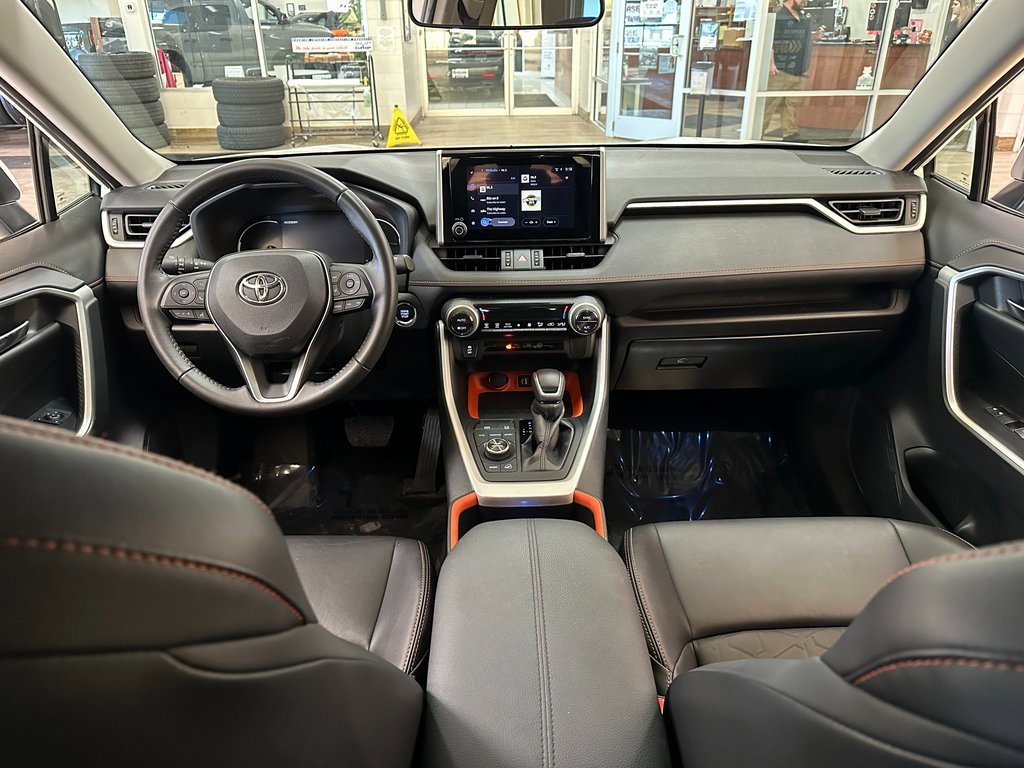 Used 2024 Toyota RAV4 Adventure image 12