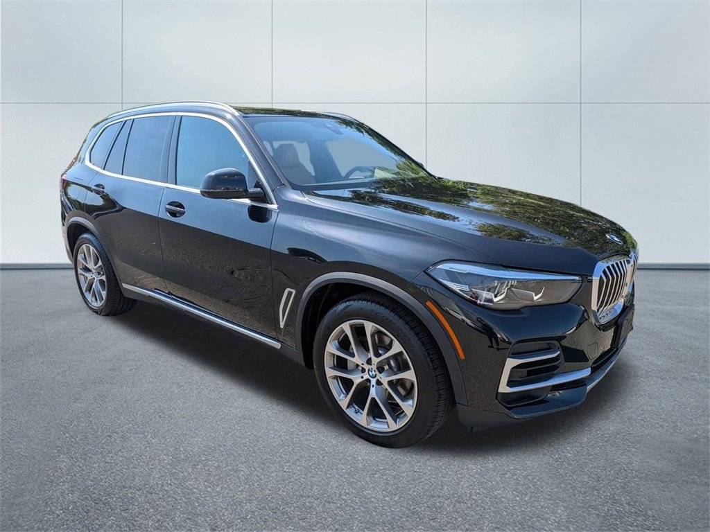 Used 2022 BMW X5 xDrive40i w/ Premium Package
