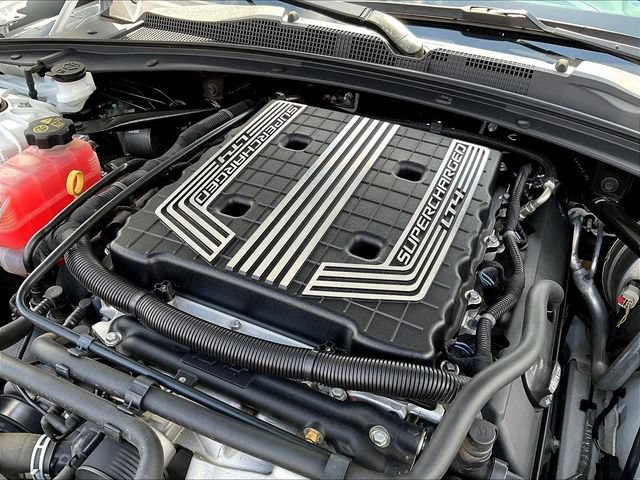 Used 2018 Chevrolet Camaro ZL1 RWD image 28