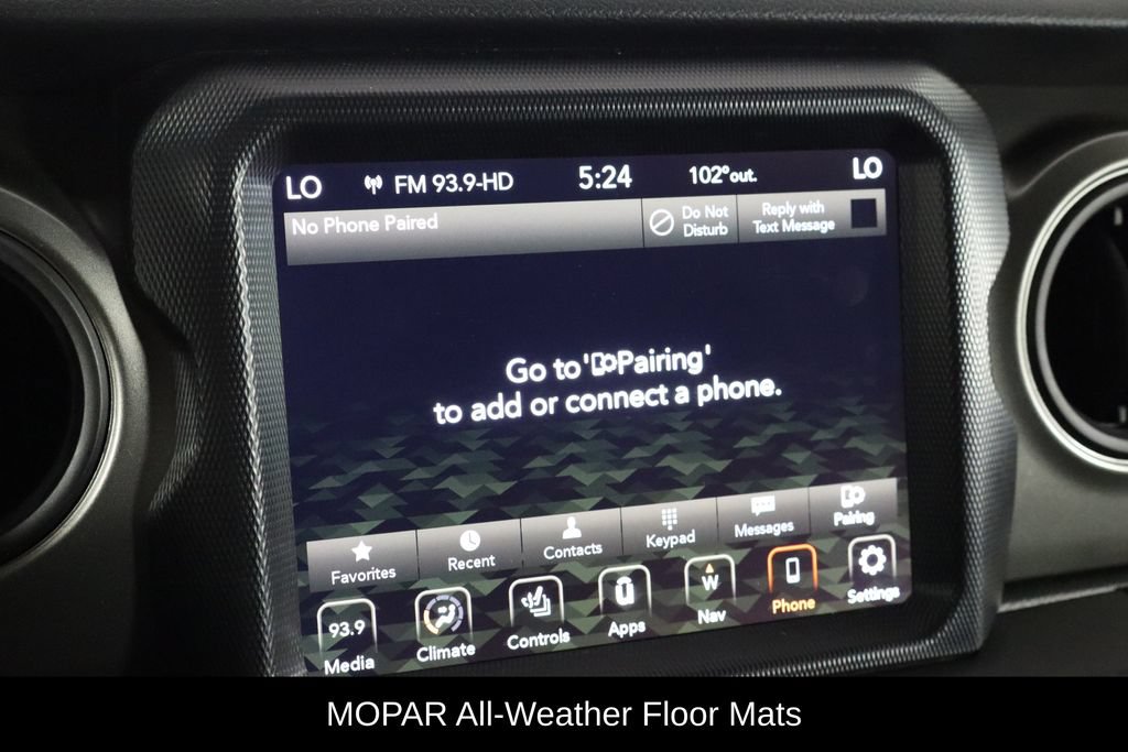 Used 2023 Jeep Wrangler Unlimited w/ Cold Weather Group AWD/4WD image 36