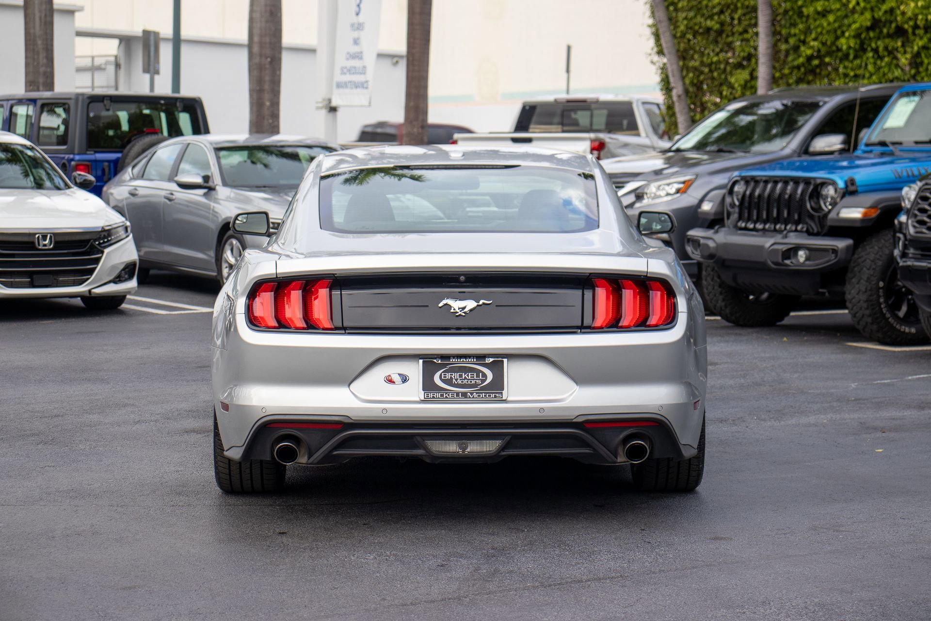 Used 2019 Ford Mustang Premium w/ Ecoboost Performance Package image 10