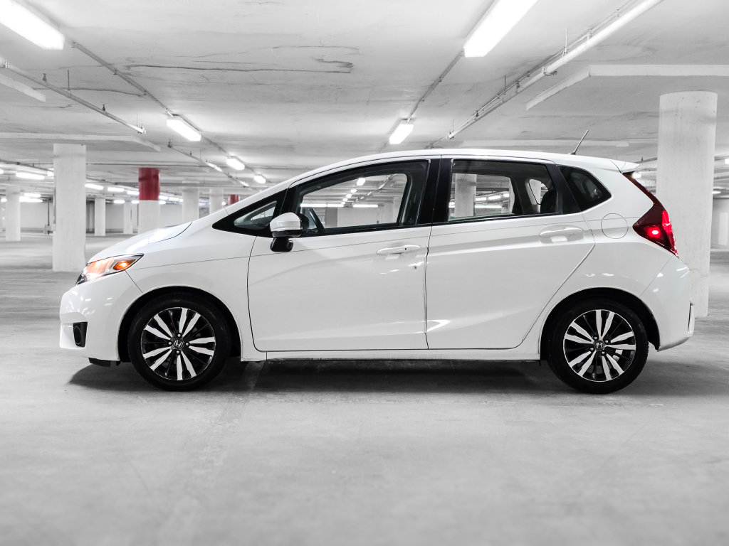 Used 2016 Honda Fit EX image 12